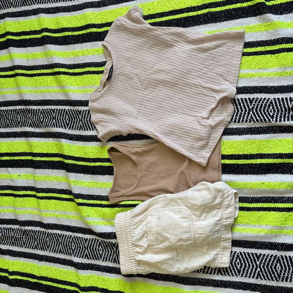 Cream/Tan Small Bundle